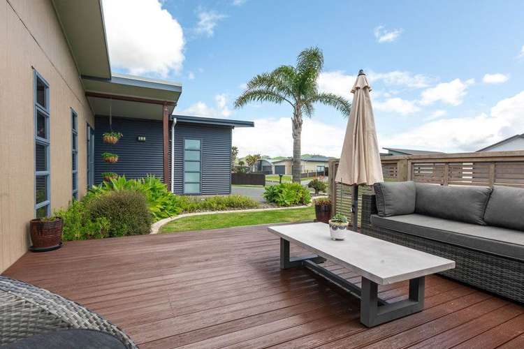 7 Surfers Avenue Waihi Beach_20