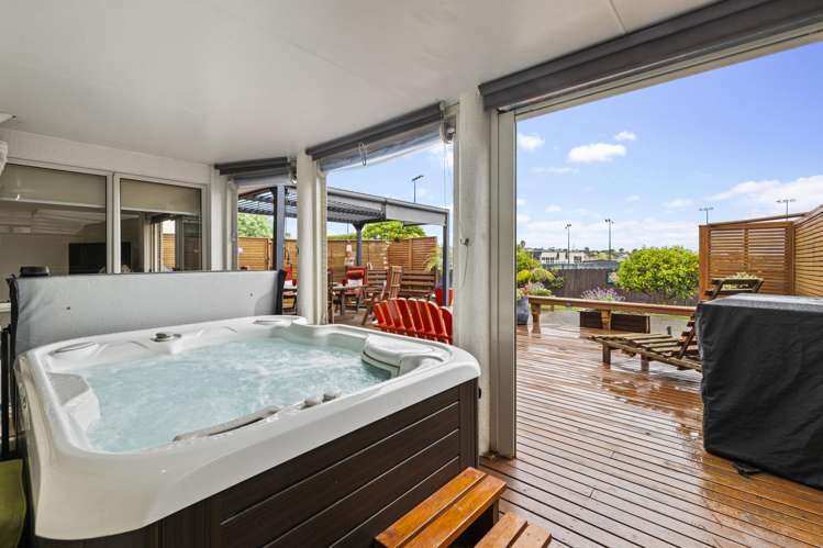 47 Alicia Road Somerville_20