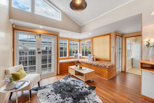 17 Queensway Three Kings_4