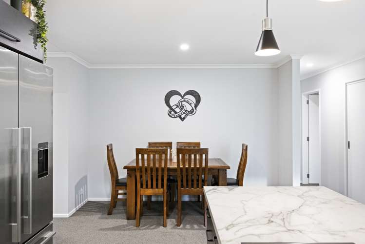 32 Peacock Place Pokeno_11