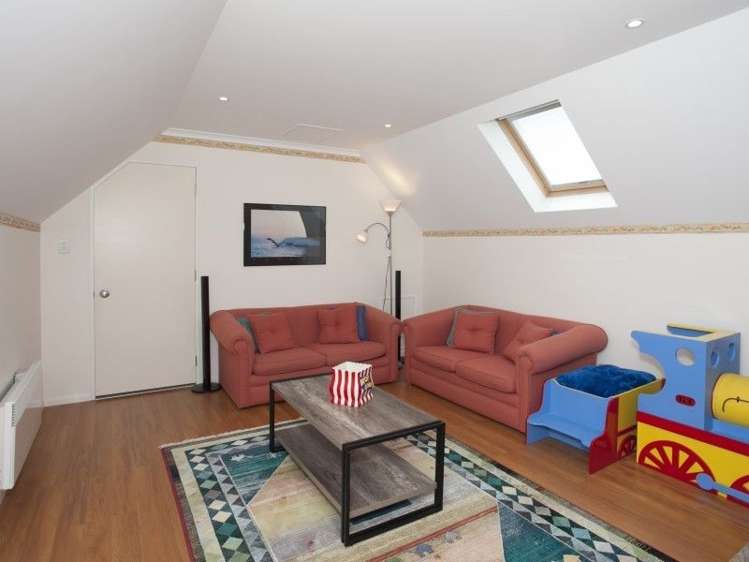 24 Washington Parade Milson_24