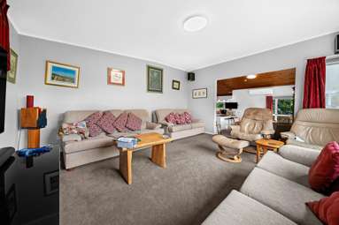 138 New Windsor Road_4