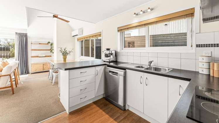 3/10 Terrace Avenue Mt Maunganui_6