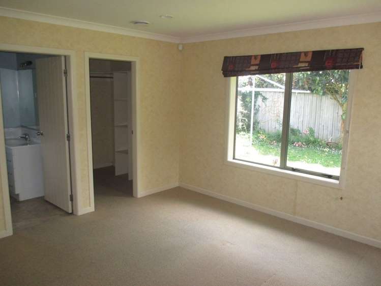 20 Wentworth Drive Rototuna North_13