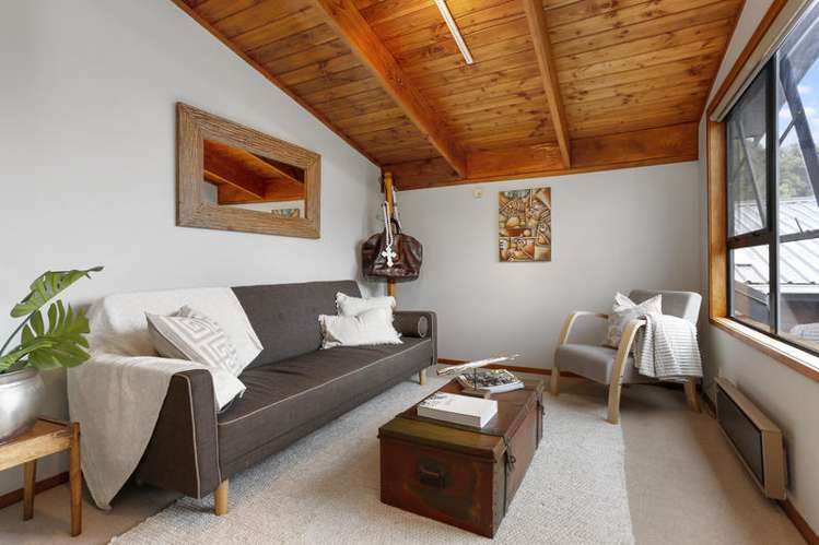 280 Shaw Road Titirangi_9