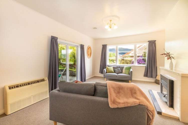 19 Greenhill Avenue Wakari_4