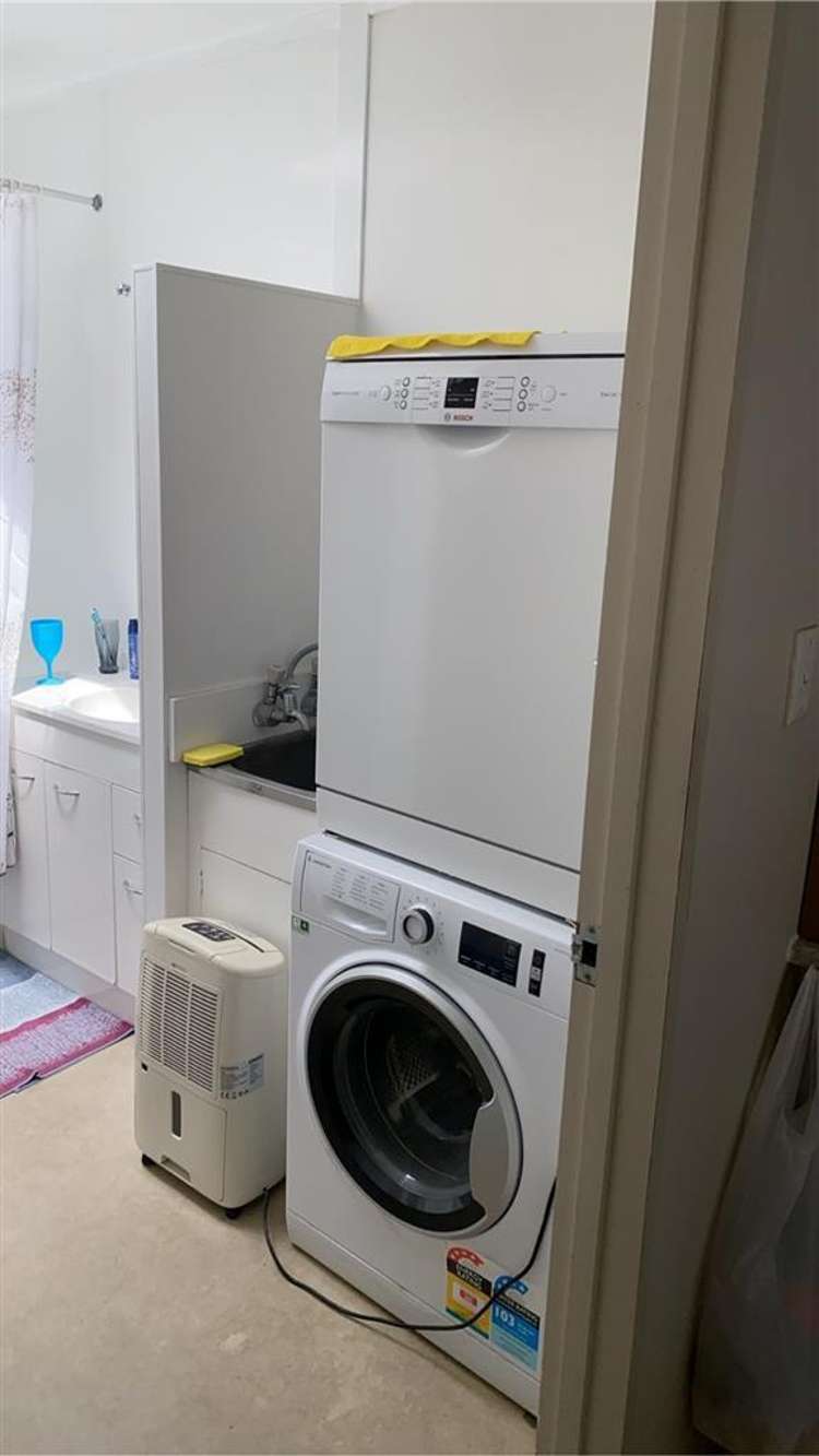 66a Glenpark Avenue Frankleigh Park_17