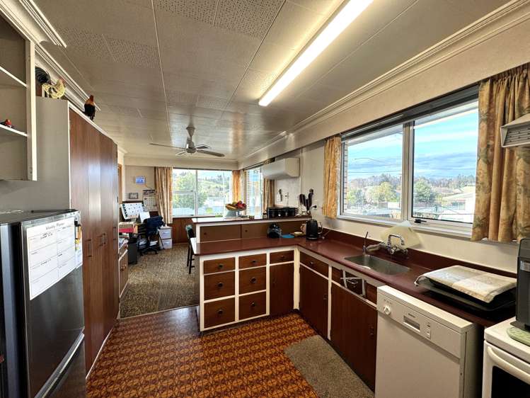 37 Gormack Street Balclutha_10