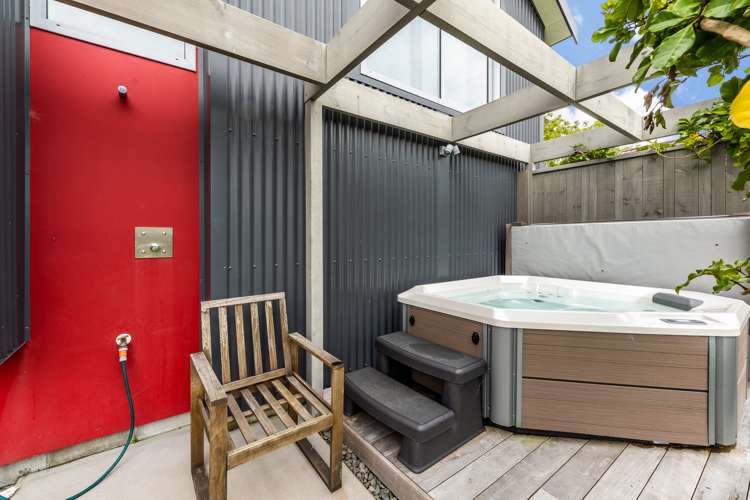 635 Cove Road Waipu_21