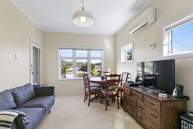 58 Lincoln Avenue Tawa_4