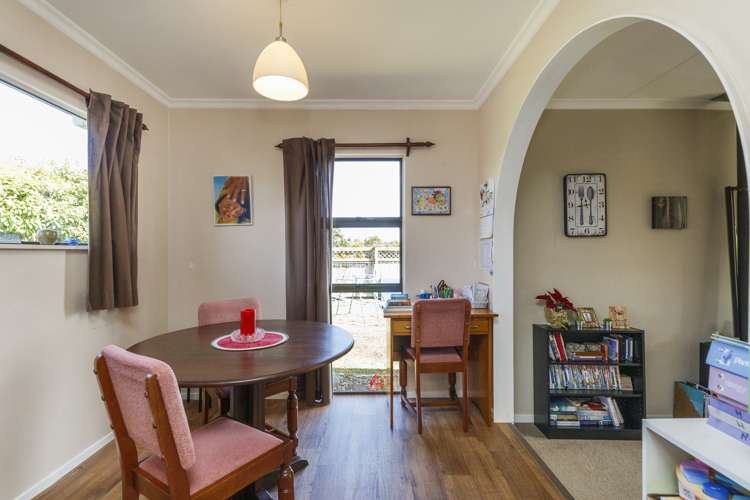 11 Sandstrom Grove Feilding_7