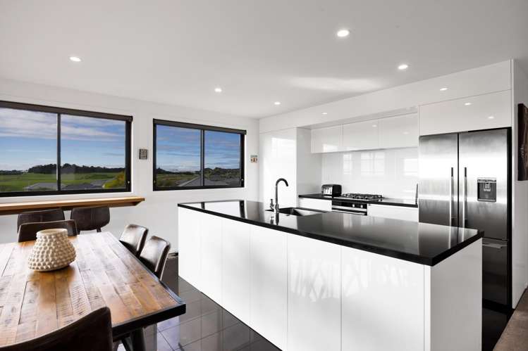 6 Hawetaone Street Bell Block_2