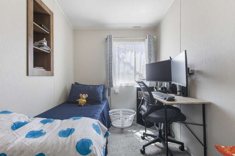 161 Birkdale Road Birkdale_24