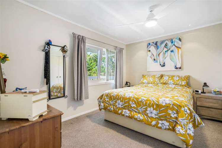 62 Brian Crescent Stanmore Bay_9