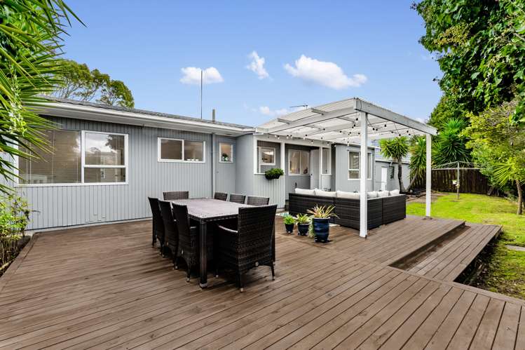 1/83 Meadway Sunnyhills_12