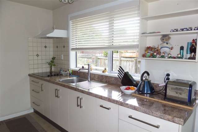 10 Skerten Avenue Hornby_1