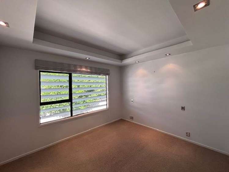 1/15A Takutai Avenue Bucklands Beach_13