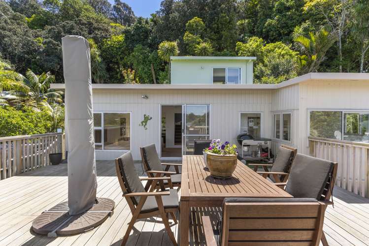 57 Pohutukawa Avenue Cockle Bay_5