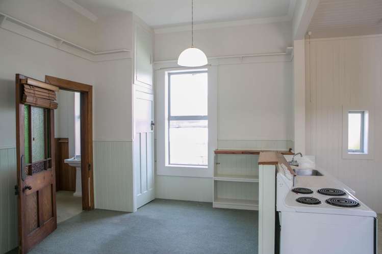 54 Louisa Street Gladstone_10