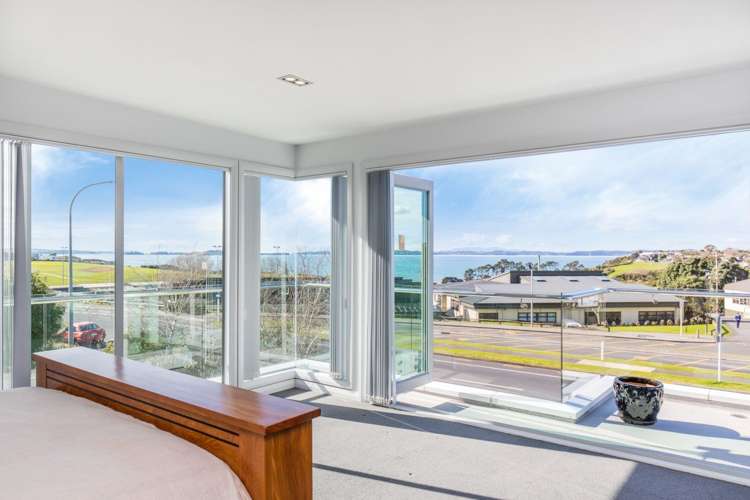 43 Macleans Road Bucklands Beach_12