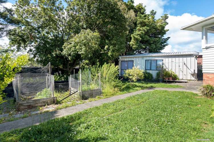 6 Maunder Place New Lynn_12