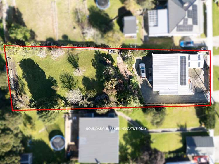 13 Awaroa Road_3