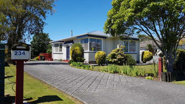 234 Stafford Street Hokitika_1