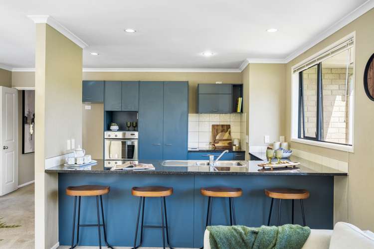 8 Admiralty Rise Gulf Harbour_21