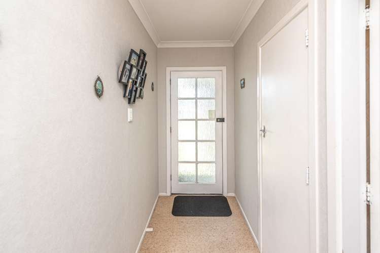 100 Lincoln Road Springvale_15