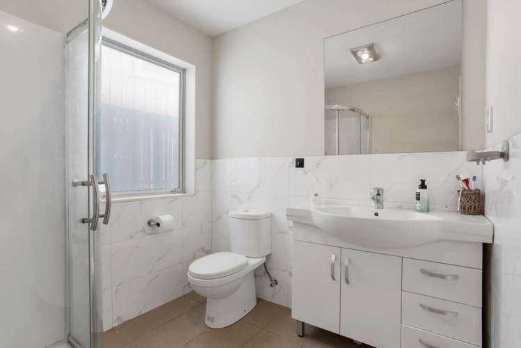 1 Beldon Place Pakuranga Heights_26