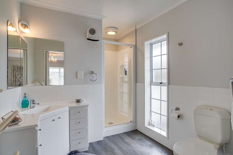 19 Temple Crescent Gleniti_30