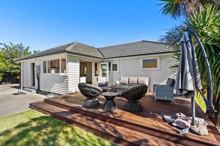 8 Jocelyn Street Casebrook_3