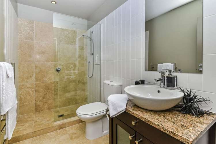 42/140 Gills Road Albany Heights_19