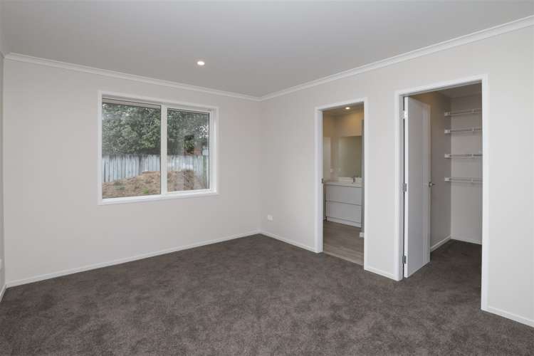 1 Sare Crescent Fairfield_7