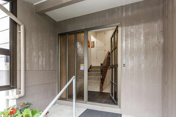 81 Dunbarton Street Redwood_30