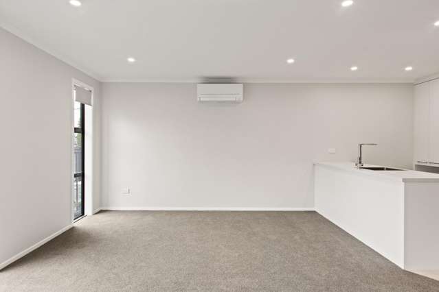 12/48 Wellington Street 1074_3