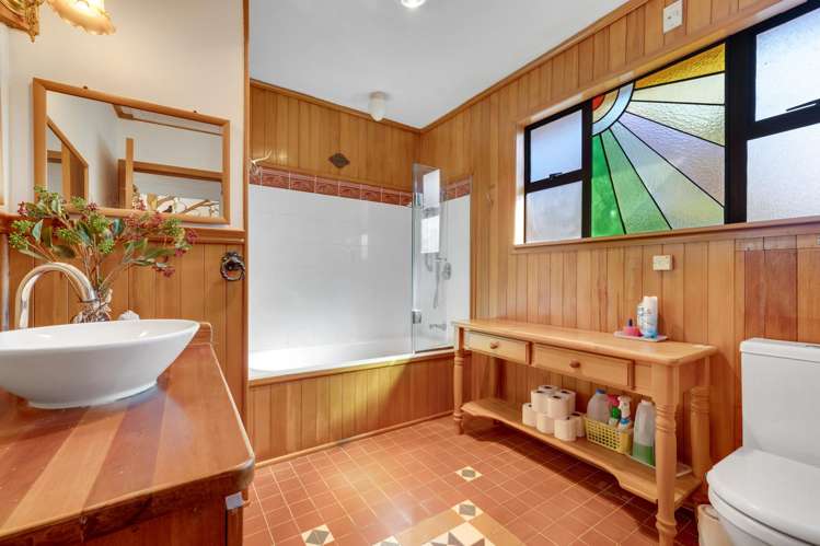 11 Eaton Road Hillsborough_8
