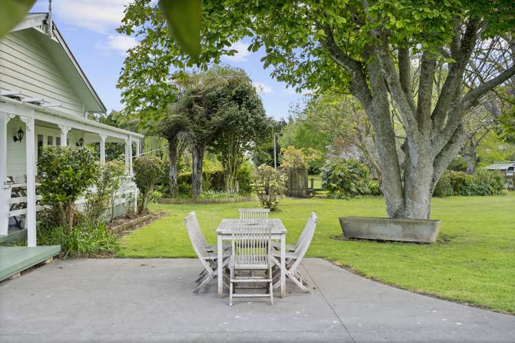 73 Massey Road Rotoorangi_14