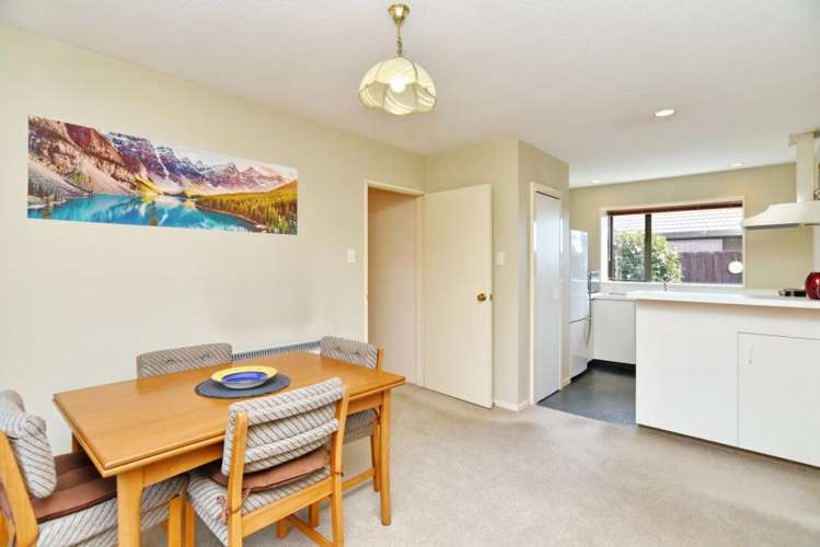 2/54 Ben Nevis Drive Broomfield_7