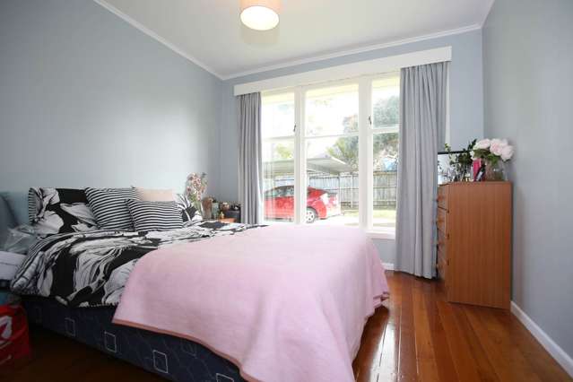 1/16 Ayrton Street Te Atatu South_3