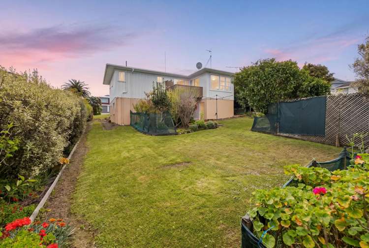 20 Fairway Avenue Red Beach_24