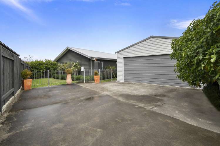 11 Wescombe Grove Feilding_16