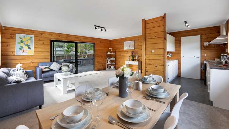 2/34 Gatman Street Birkdale_7