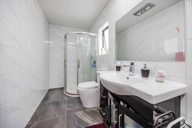 5a Viola Avenue Mangere East_15