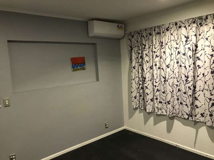 76 Willerton Avenue New Lynn_3