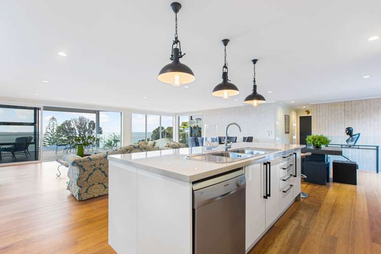 66 Duncansby Road Stanmore Bay_9