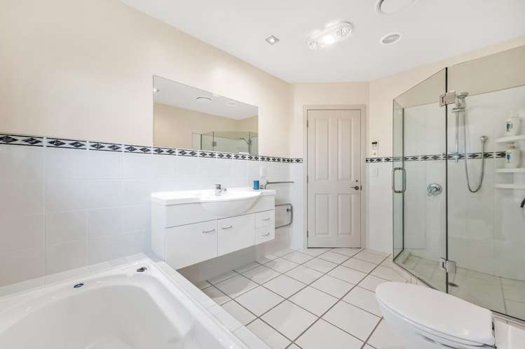 18 Lochmore Street Bishopdale_32