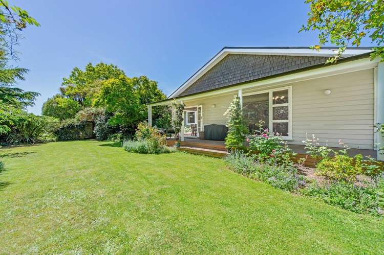 129 High Street Leeston_18