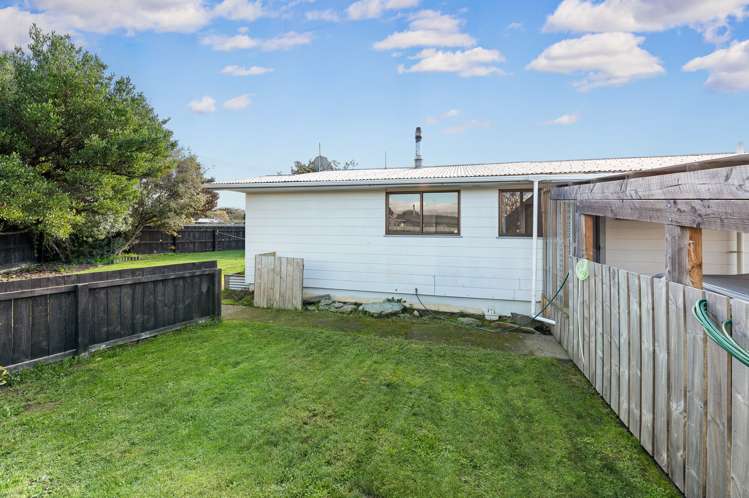 19 Clyde Street Renwick_12