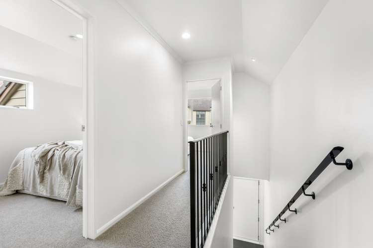 14 Topland Drive Flat Bush_17